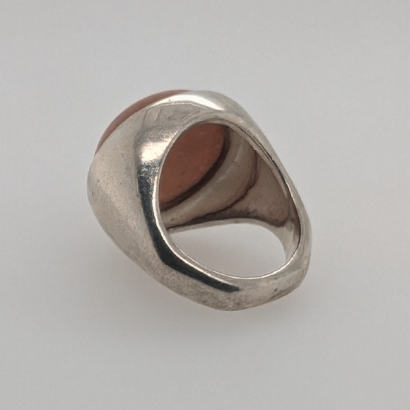 Sterling Silver Ring w/ Round Carnelian Stone - Picture 5 of 11
